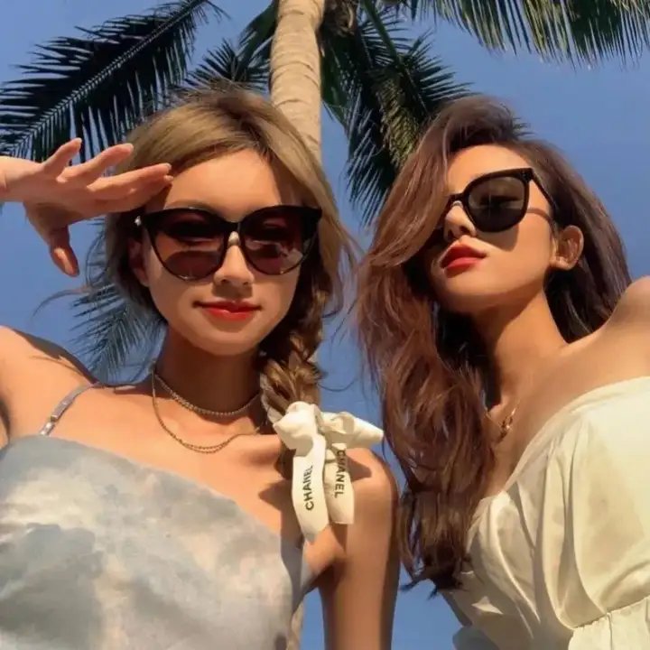 来自月亮的我 海报